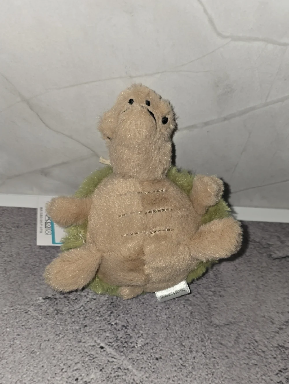 Jellycat Green and Tan Plush Turtle Keychain - Picture 3 of 5